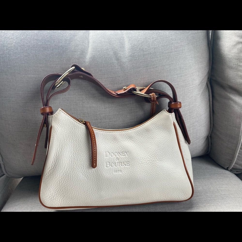 Dooney & Bourke handbag. Used. Good condition.